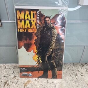 Mad Max Fury Road Max‎ Part One Vertigo Comic Book Nerd Block Exclusive